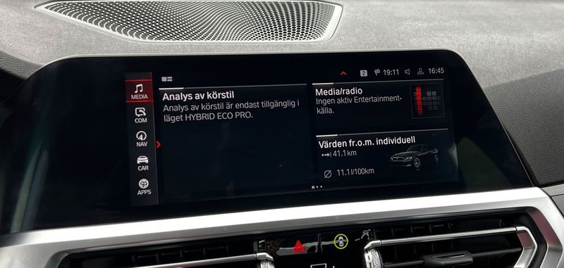 BMW 330 bild 25