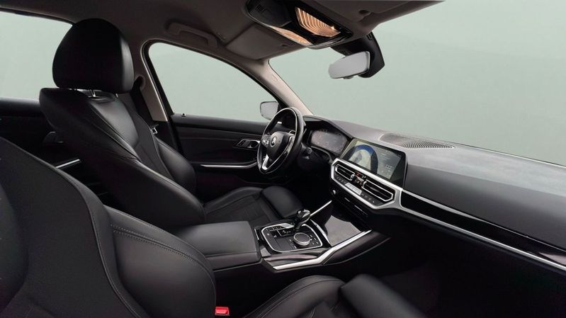 BMW 330 bild 14