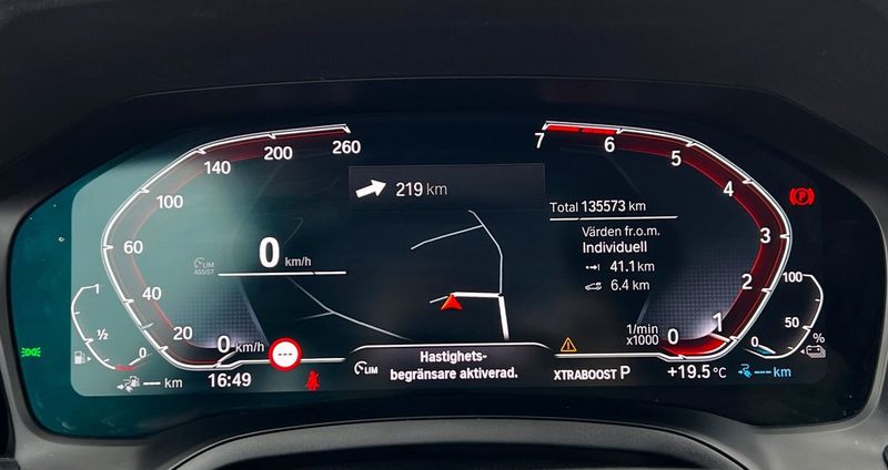 BMW 330 bild 18
