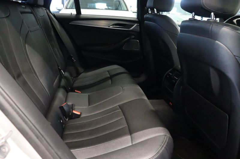 BMW 520 bild 12