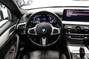 BMW 520 bild 13