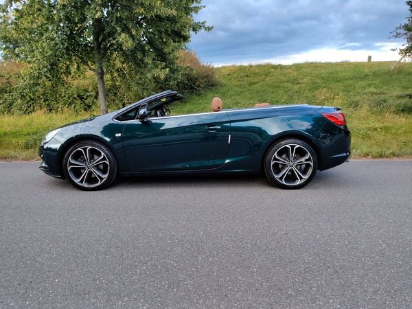 Opel Cascada 1.6 EDIT 5600mil Står i Torrevieja Finans 4.45% - 2014