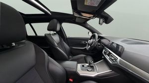 BMW 330 bild 11