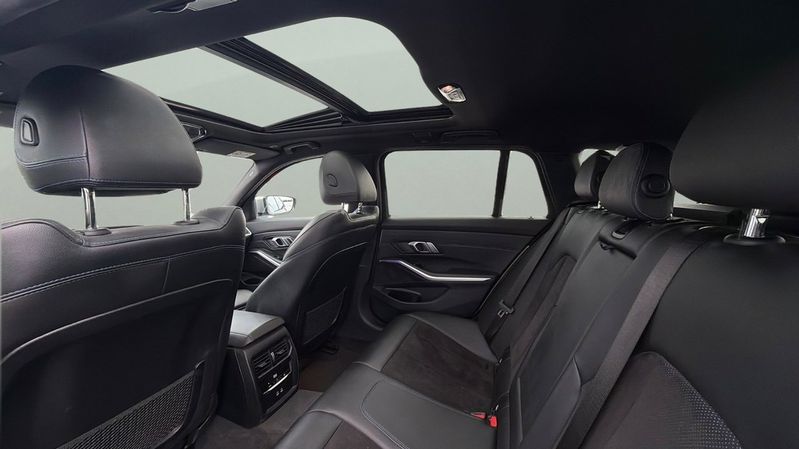 BMW 330 bild 12