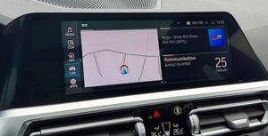 BMW 330 bild 18