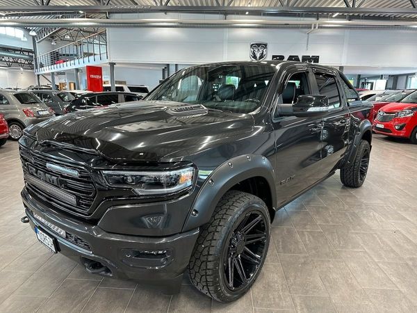 Dodge 1500 ram Limited Offroad Night Edition Beställning - 2025