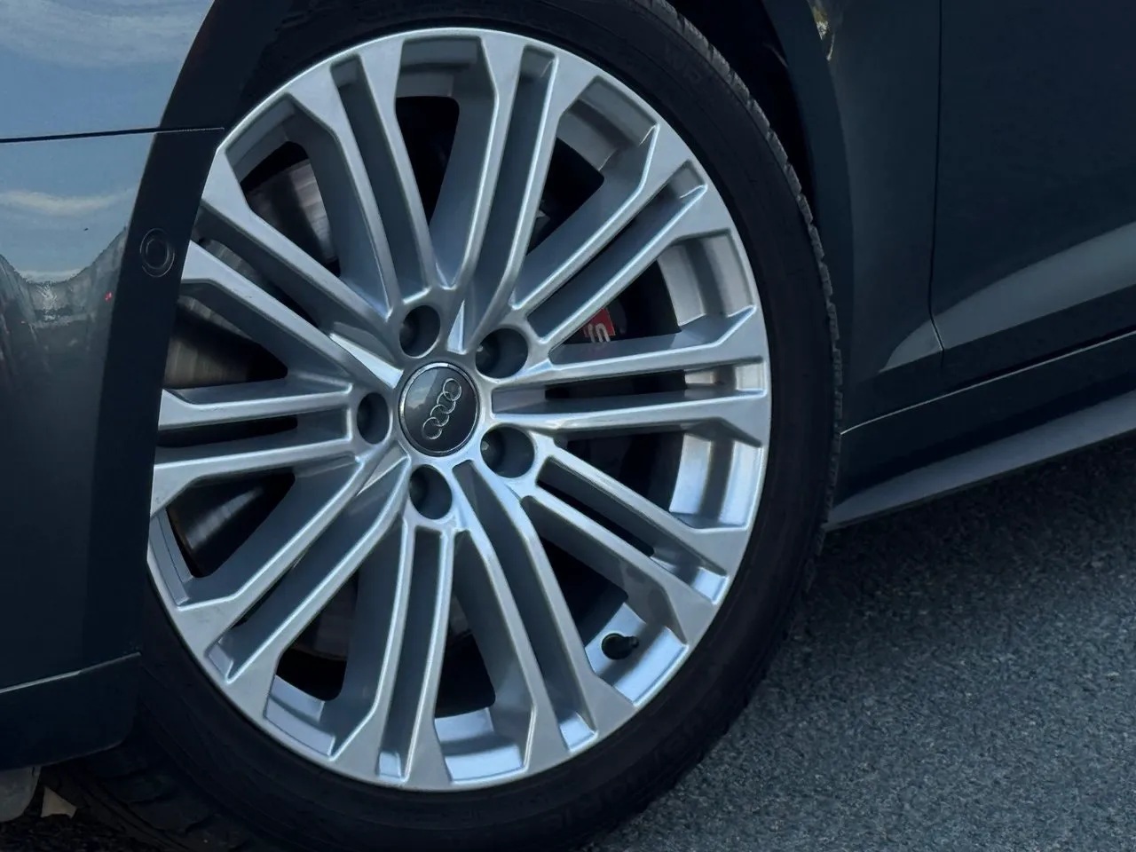 Vehicle image 36