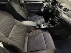 Skoda Superb bild 9