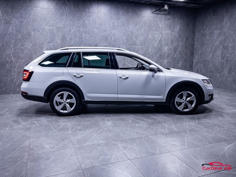 Skoda Octavia bild 8