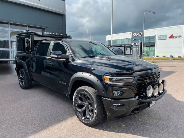 Dodge 1500 ram Limited WT Jakt Qpax Edition Beställning - 2025