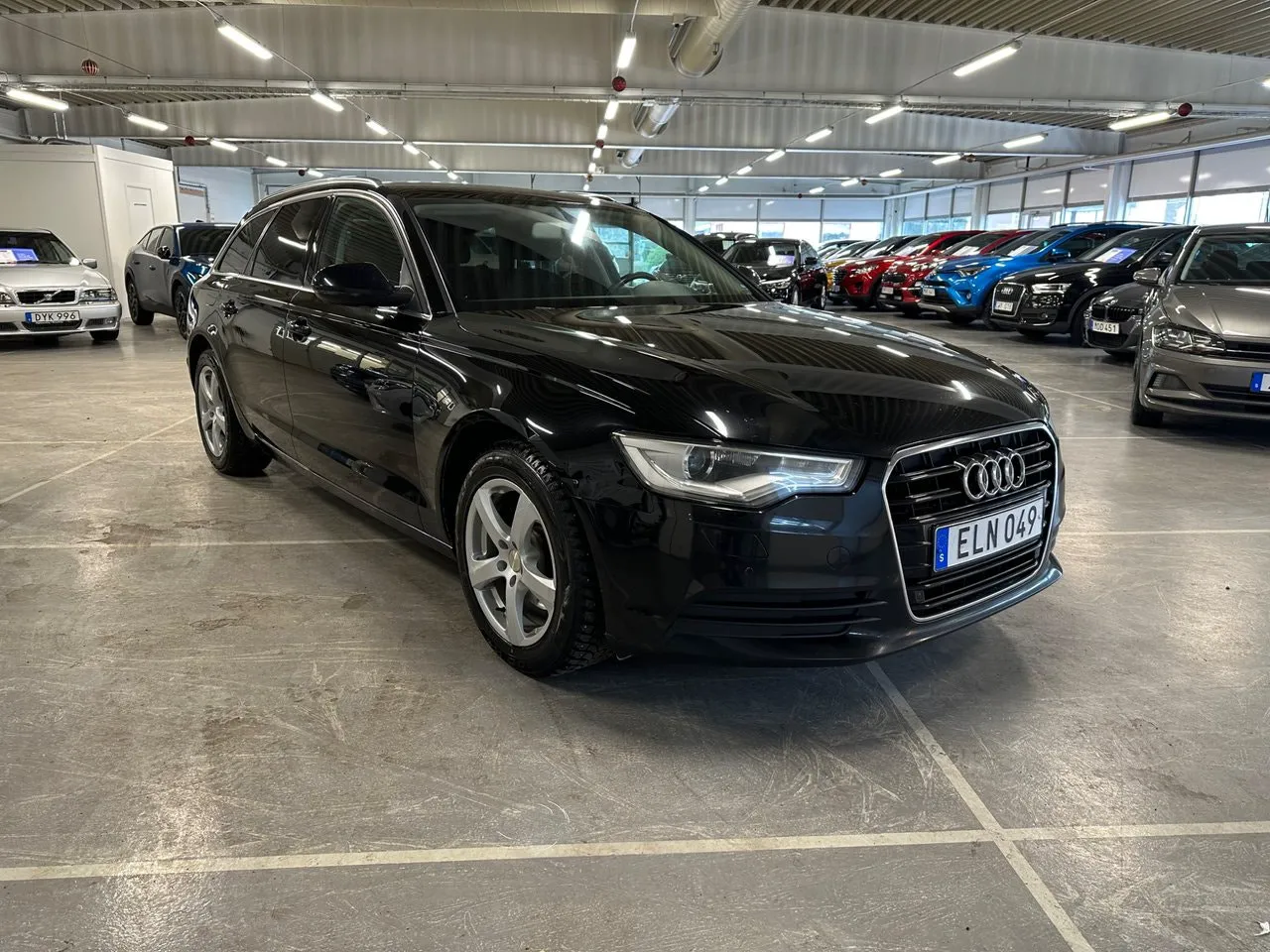 Vehicle image 1