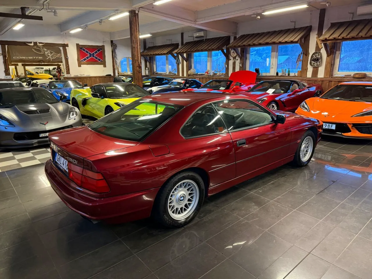 Vehicle image 9