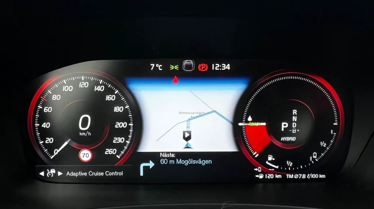 Vehicle image 20