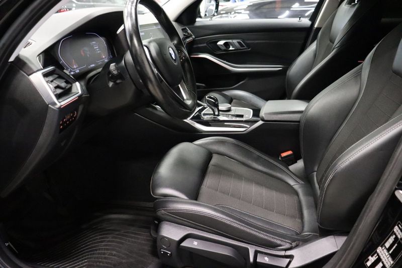 BMW 320 bild 10