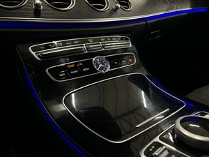 Mercedes E220 bild 17