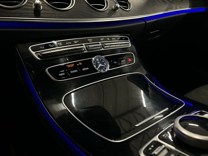 Mercedes E220 bild 17