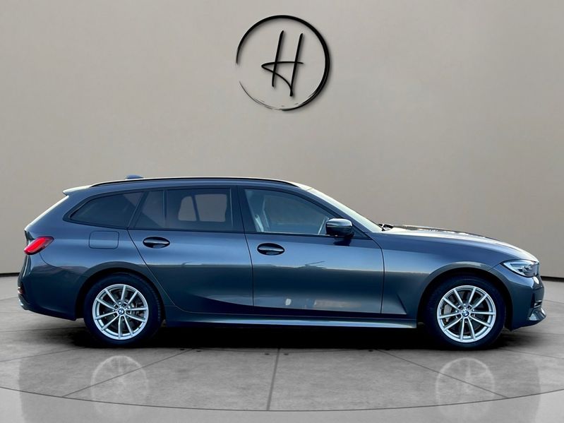BMW 330 bild 6