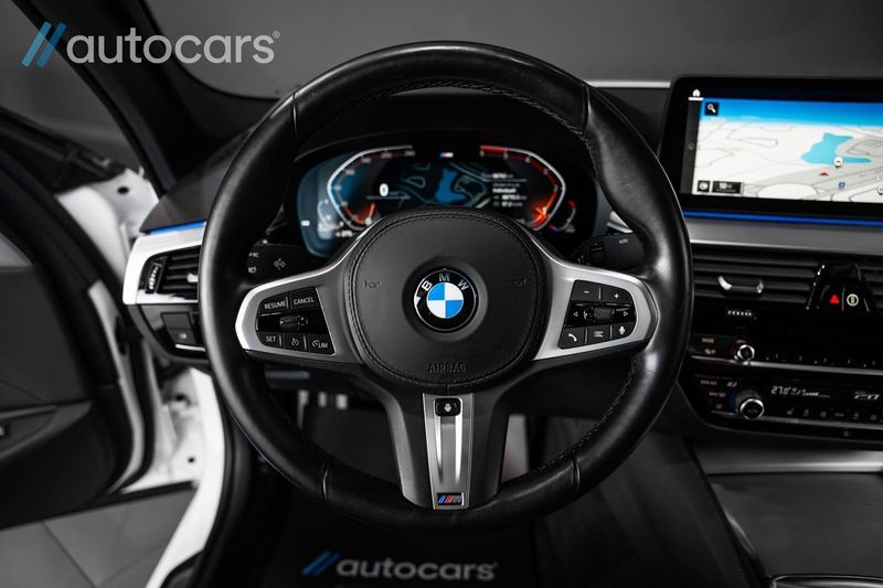 BMW 520 bild 16