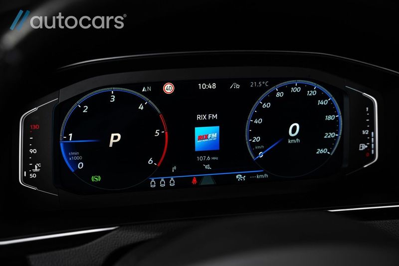 Volkswagen Passat bild 15