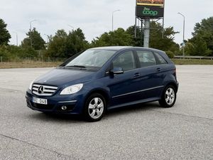 Mercedes B180 bild 1