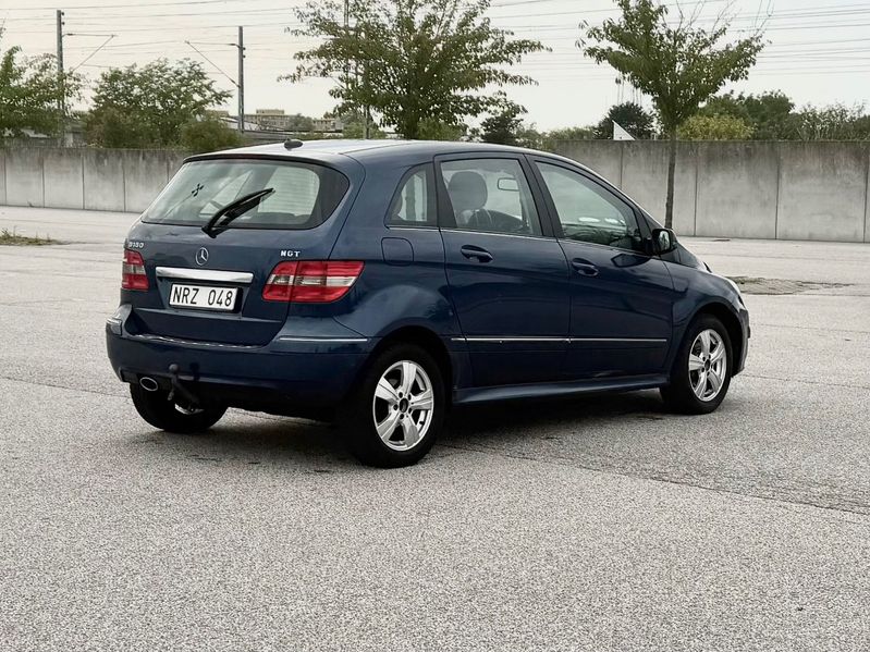 Mercedes B180 bild 3