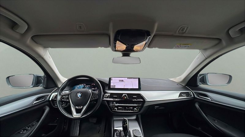 BMW 530 bild 10