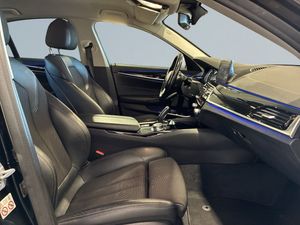 BMW 530 bild 9