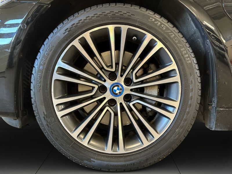 BMW 530 bild 14
