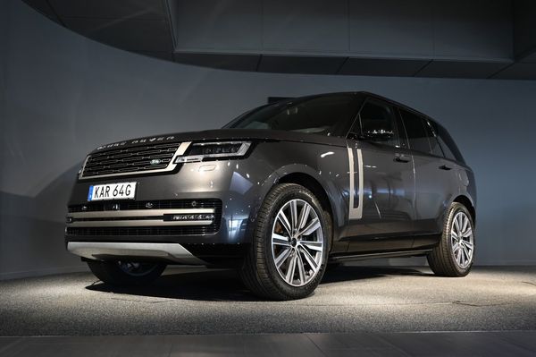 Land Rover Range Rover P460e HSE *Se Spec! - 2026