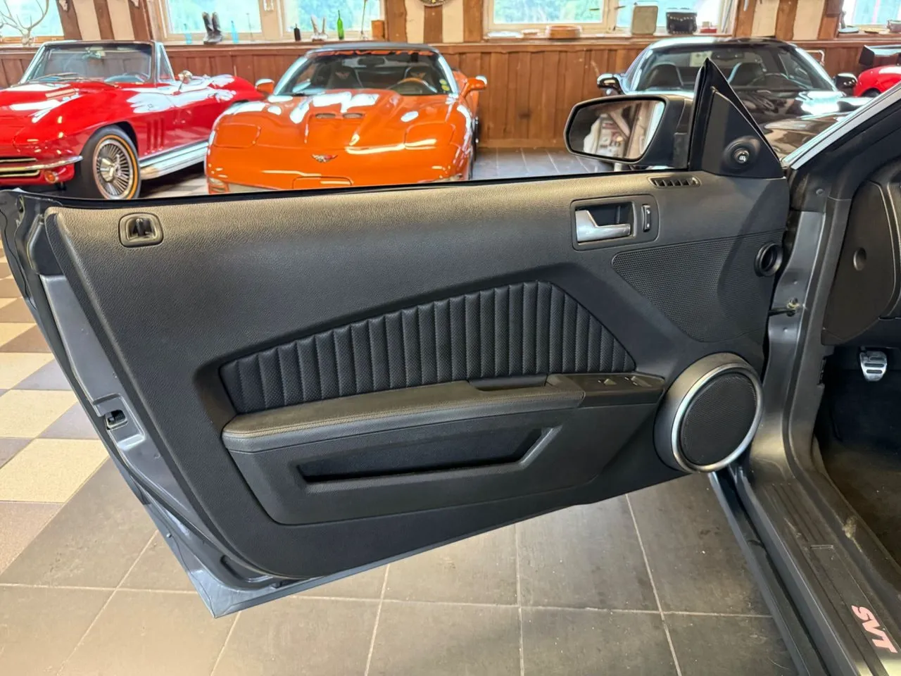 Vehicle image 23