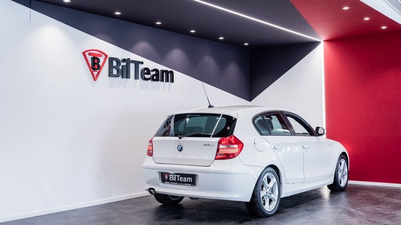 BMW 118 bild 6