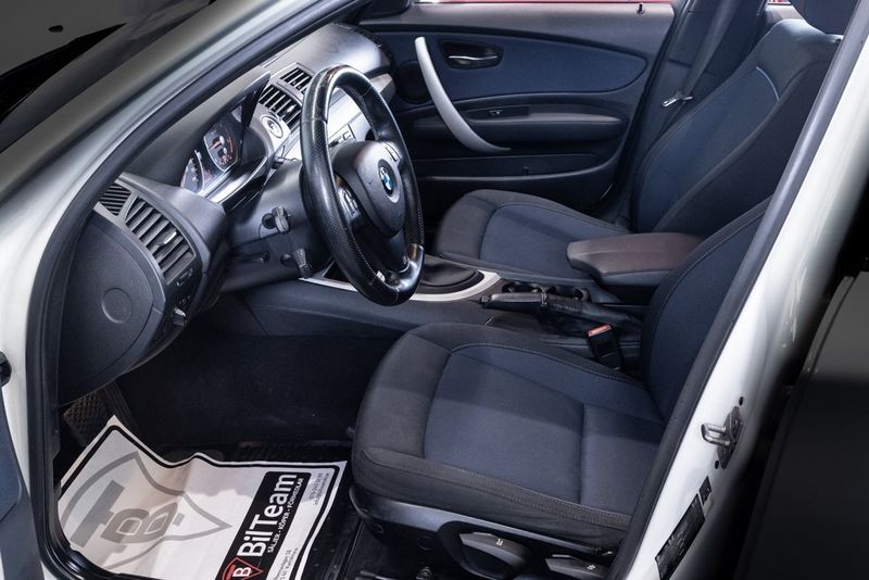 BMW 118 bild 13