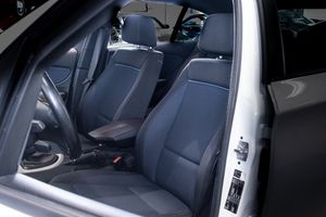 BMW 118 bild 14