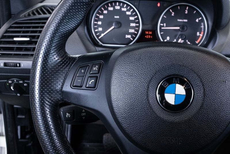 BMW 118 bild 18