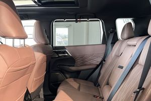 Mitsubishi Outlander bild 9