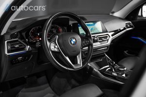 BMW 320 bild 15