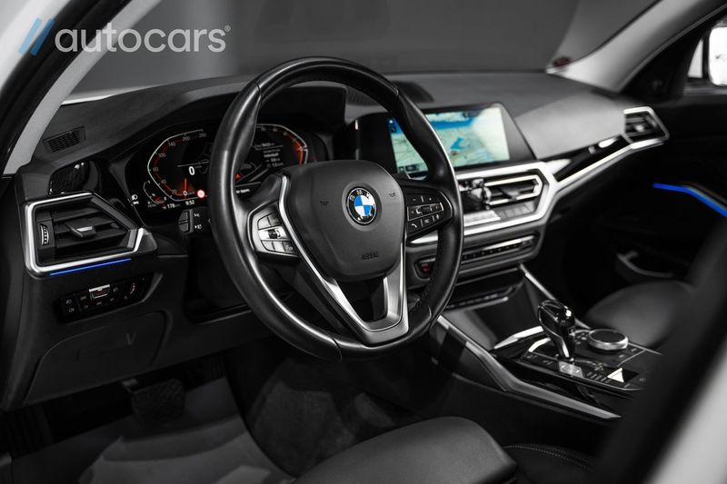BMW 320 bild 15