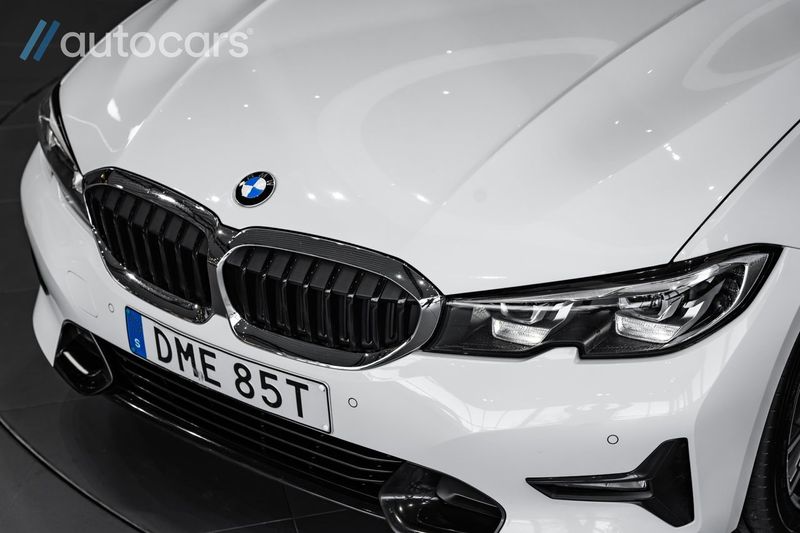 BMW 320 bild 32