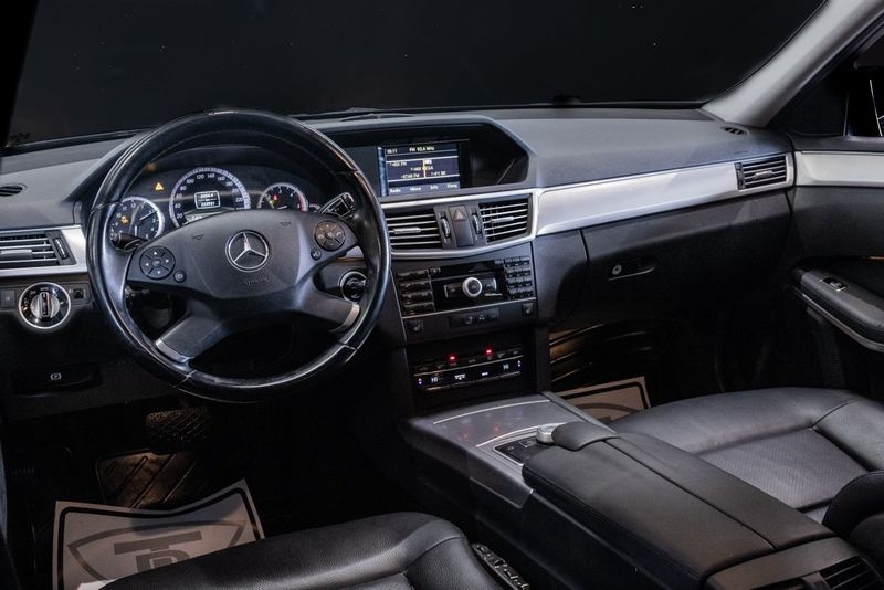 Mercedes E220 bild 17