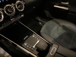 Mercedes GLA200 bild 22