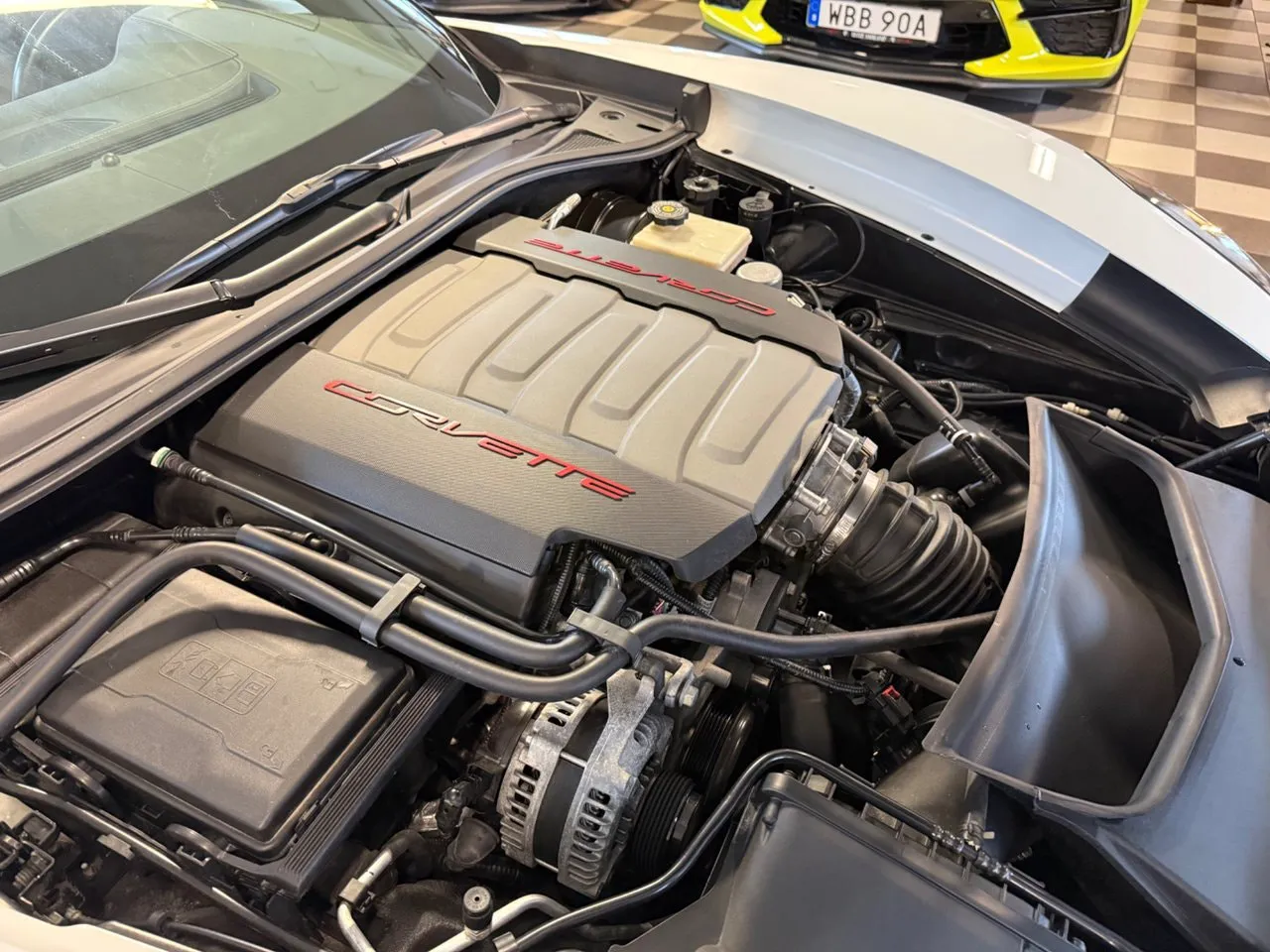 Vehicle image 30