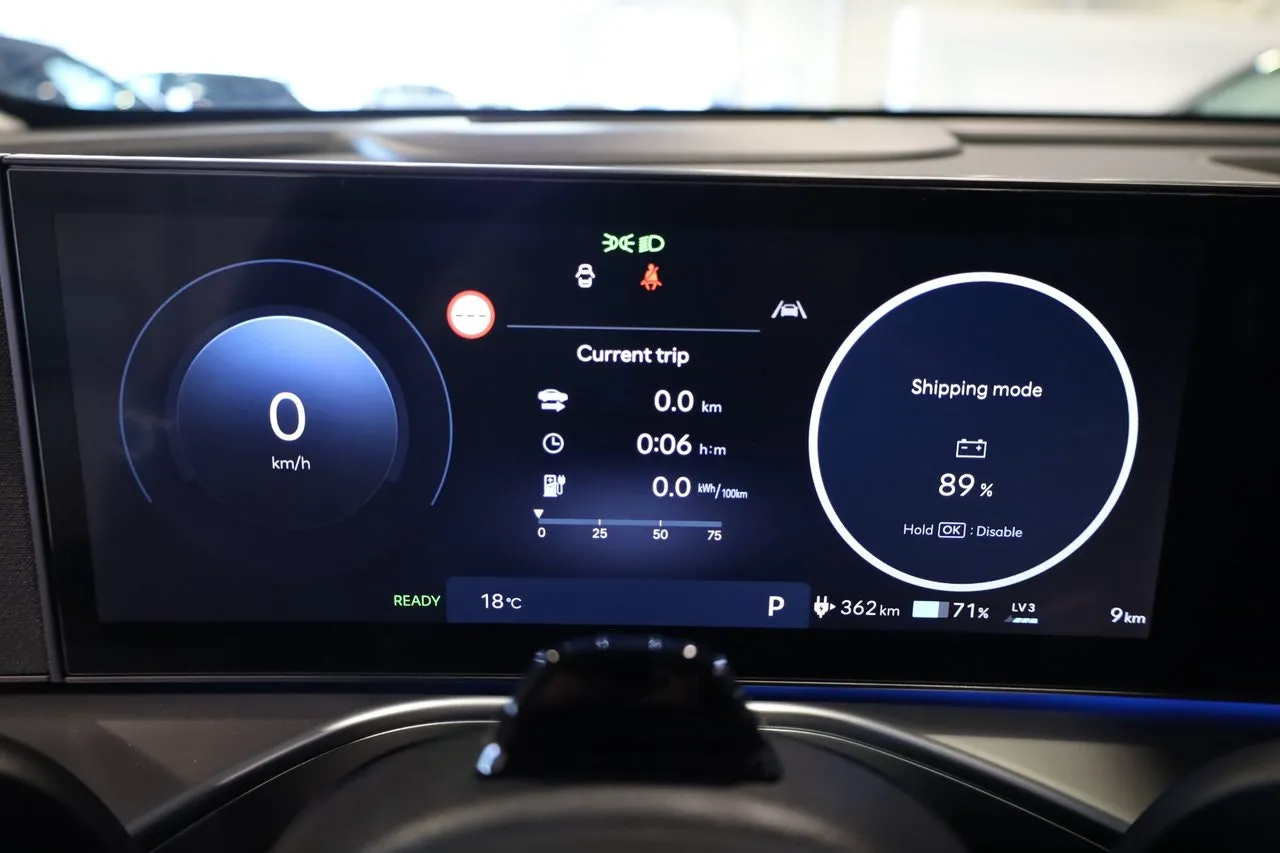 Vehicle image 31