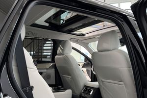 Mazda CX-80 bild 14