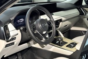 Mazda CX-80 bild 11