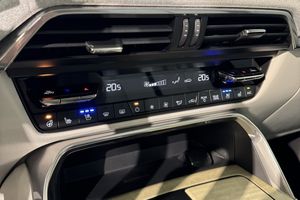 Mazda CX-80 bild 20