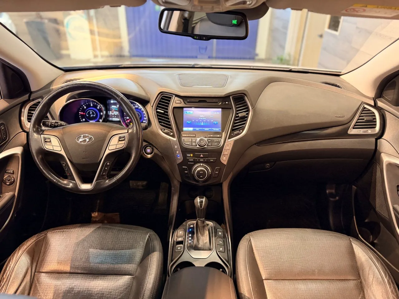 Vehicle image 8