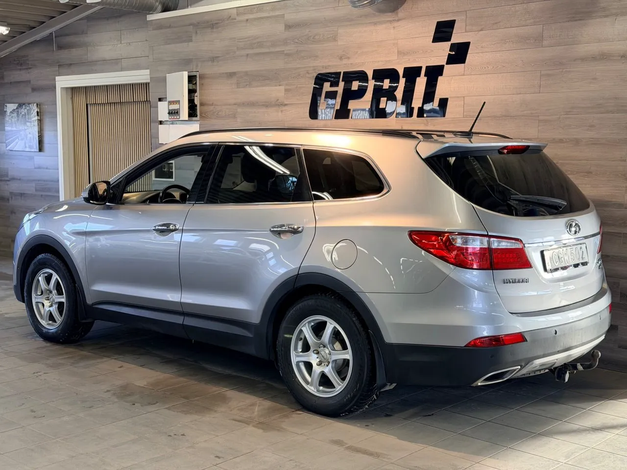 Vehicle image 2