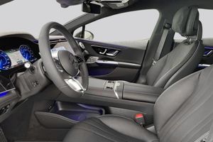 Mercedes EQE350 bild 12