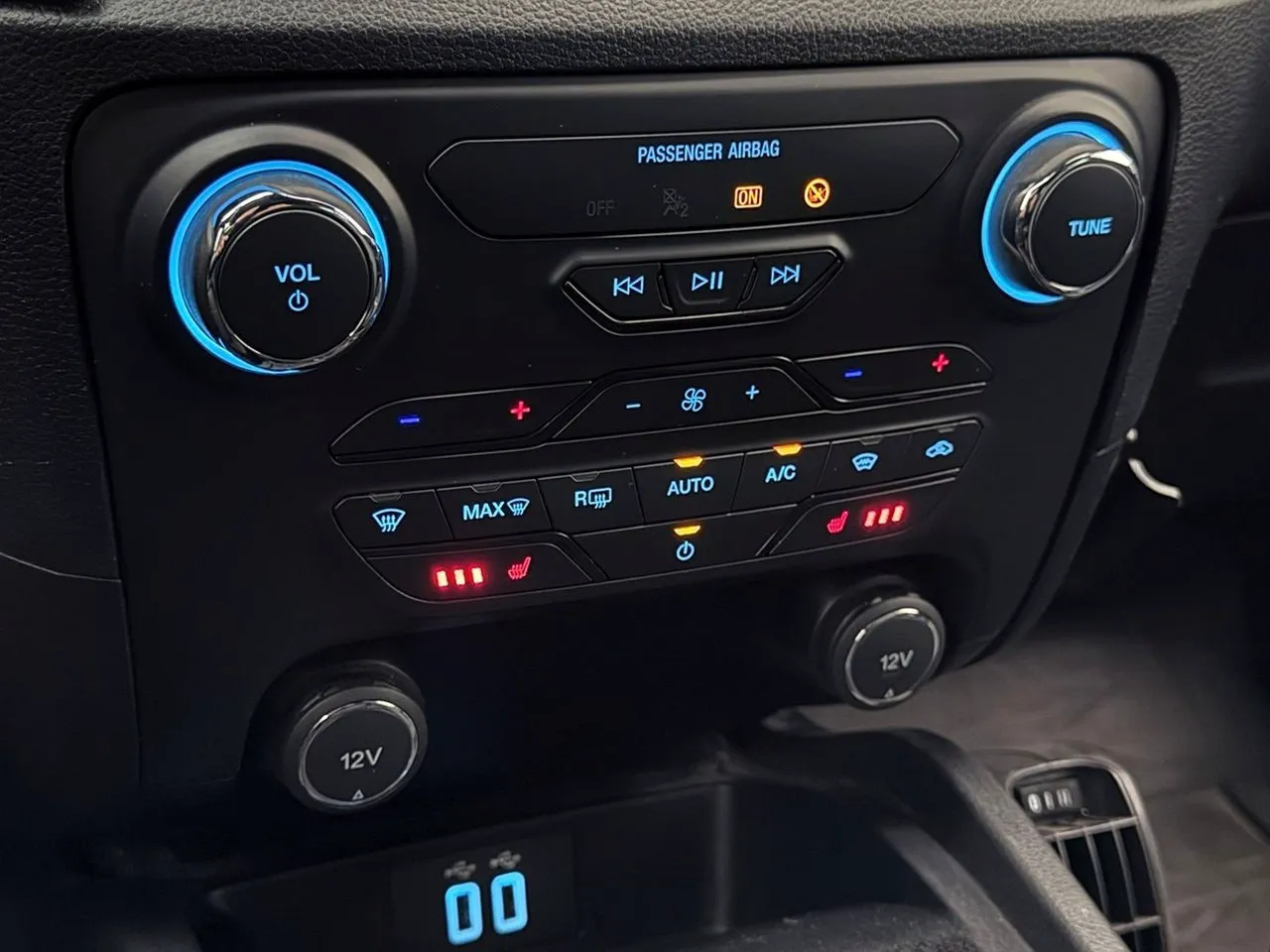 Vehicle image 22