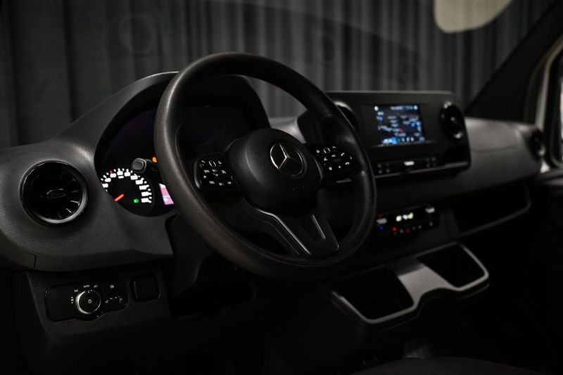 Mercedes Sprinter bild 11